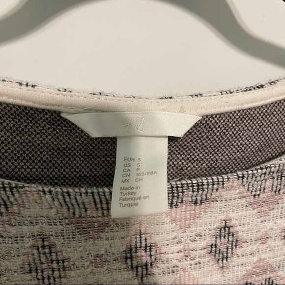 H&M size small pink, white, and black geometric print sweater! - Picture 2 of 6